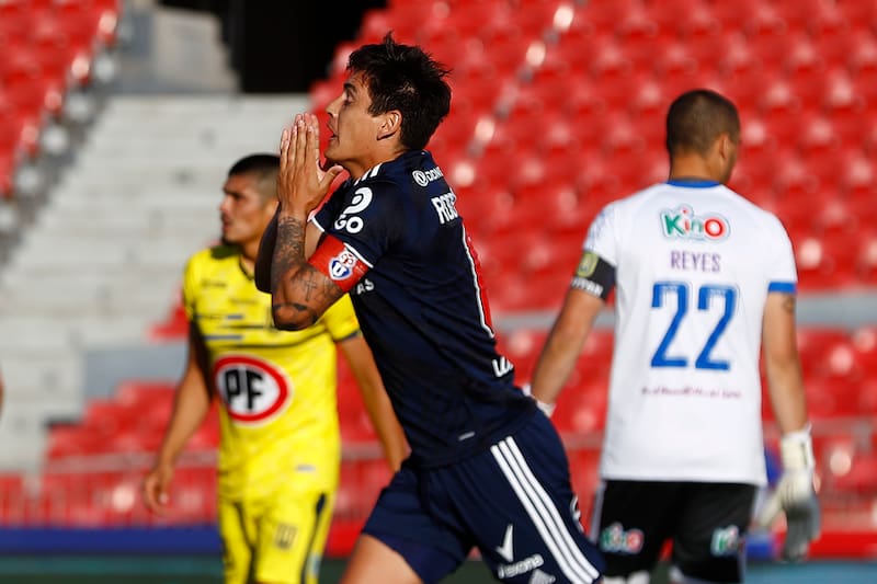 "Yo no me olvido más que tenía los ojos hinchados, no dormía buscándole soluciones y tratando de encontrar salidas", recuerda.