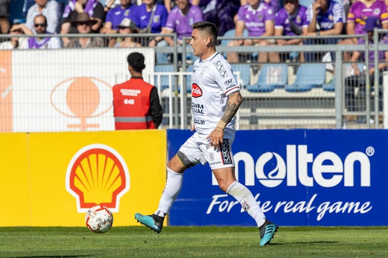 El argentino seguirá este año en el club que peleará por volver a la B.