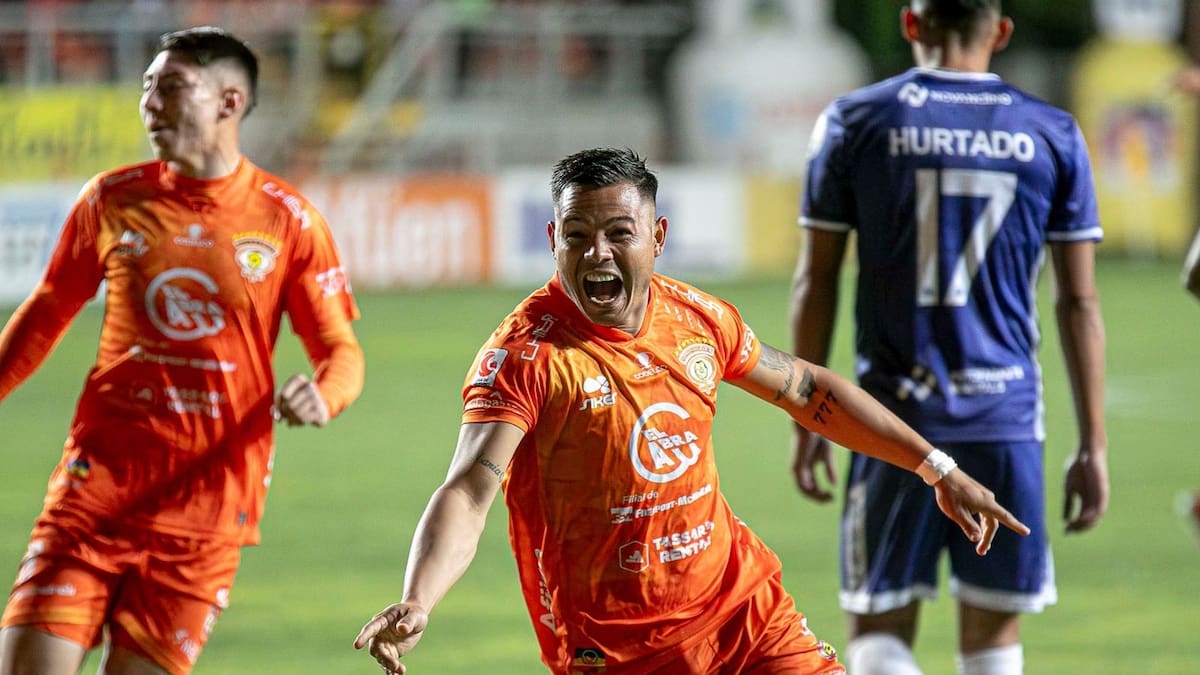“No había visto una barra tan apasionada como la de Cobreloa; el 90% de los que viven aquí son hinchas del club”