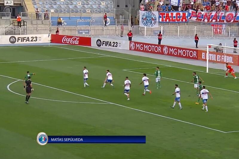 Matías Sepúlveda fue figura ante la UC.