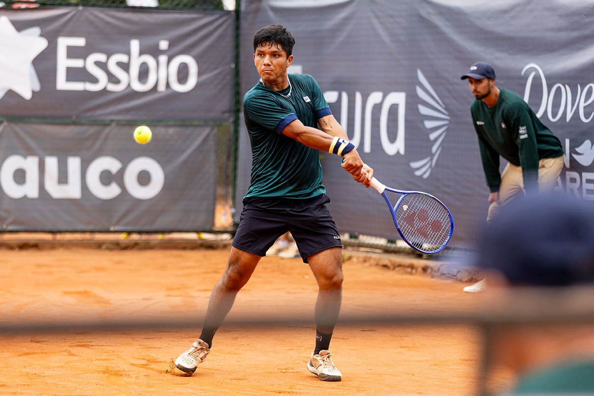 Campeón en singles y dobles en Bucamaranga, Colombia. Foto: @legionsudam