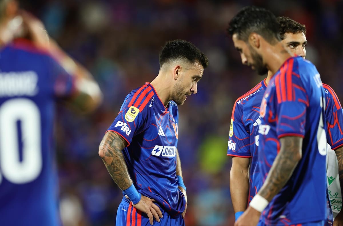 La U espera por el patrón de la defensa: Matías Zaldivia da el primer paso para volver