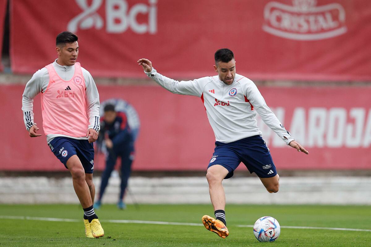 Matías Zaldivia es protagonista en las prácticas de la Selección Chilena Sub 23. Fotos: Comunicaciones / ANFP
