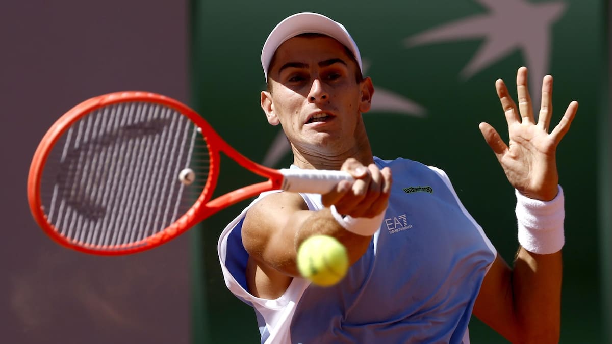 Sorpresa total en Roland Garros: Arnaldi no jugará la semifinal y se definió el rival de Zverev
