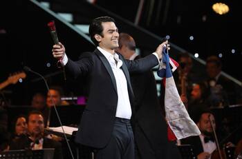 “Nuevo suegro de Chile”: Matteo Bocelli, hijo de Andrea Bocelli, causó furor por su presentación en el Festival de Viña 2024