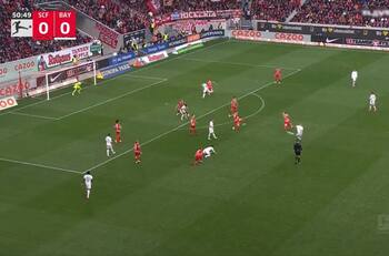 VIDEO | ¡La clavó en el ángulo! El golazo de Matthijs de Ligt para poner en ventaja al Bayern Munich