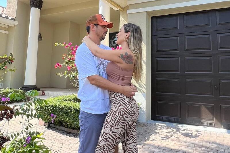 Maura Rivera explicá por qué se fue de Chile junto a Mark González