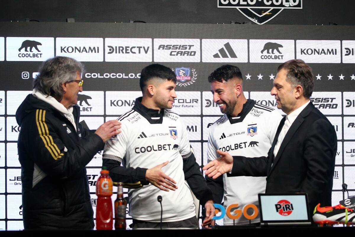 fue presentado como nuevo jugador de Colo Colo. Foto: Agencia Aton