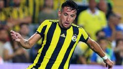 La asistencia de Isla para el  golazo de Muriqi en la goleada del Fenerbahce