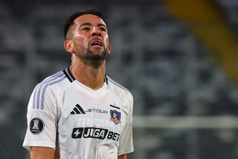 no está en los planes de Colo Colo y saldrá del club en diciembre. Foto: Aton.