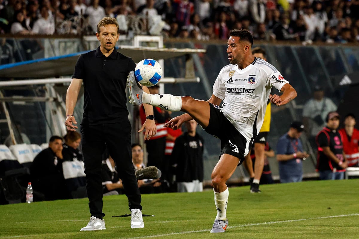 El defensor en su paso por Colo Colo. Foto: Agencia Aton.