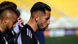 “Su deseo es continuar”: Mauricio Isla quiere seguir en Colo Colo para la próxima temporada
