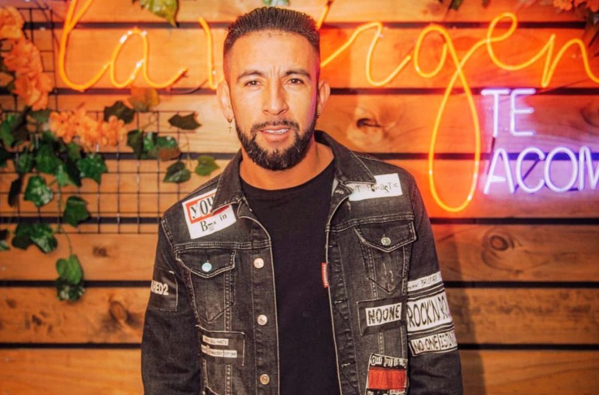 Es expolola de otro futbolista: Mauricio Isla fue descubierto con su supuesta nueva pareja