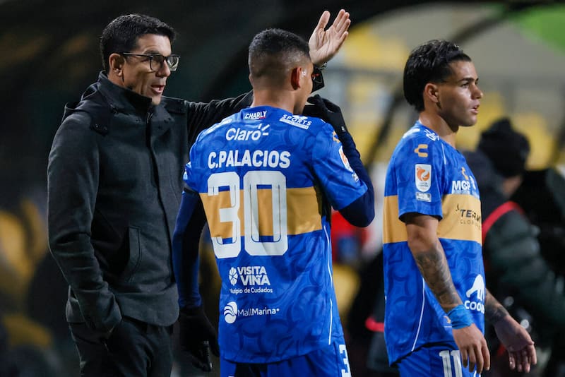 No seguirá en la banca de Everton tras los malos resultados. Foto: Photosport
