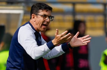 Aseguran que Mauricio Larriera renunció a la banca de Everton en plena lucha por la permanencia