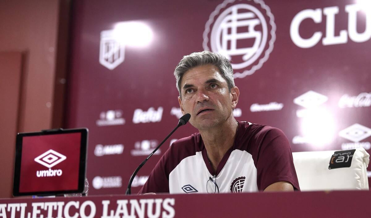 El DT llevó a Lanús a semifinales de Copa Sudamericana.
