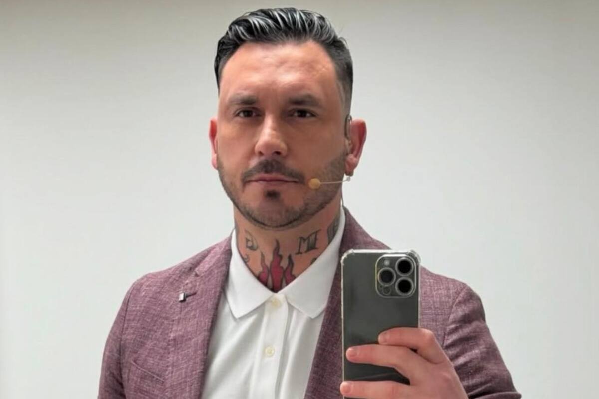 El actual comentarista dio a conocer que padece cáncer de piel. Foto: Mauricio Pinilla en Instagram.
