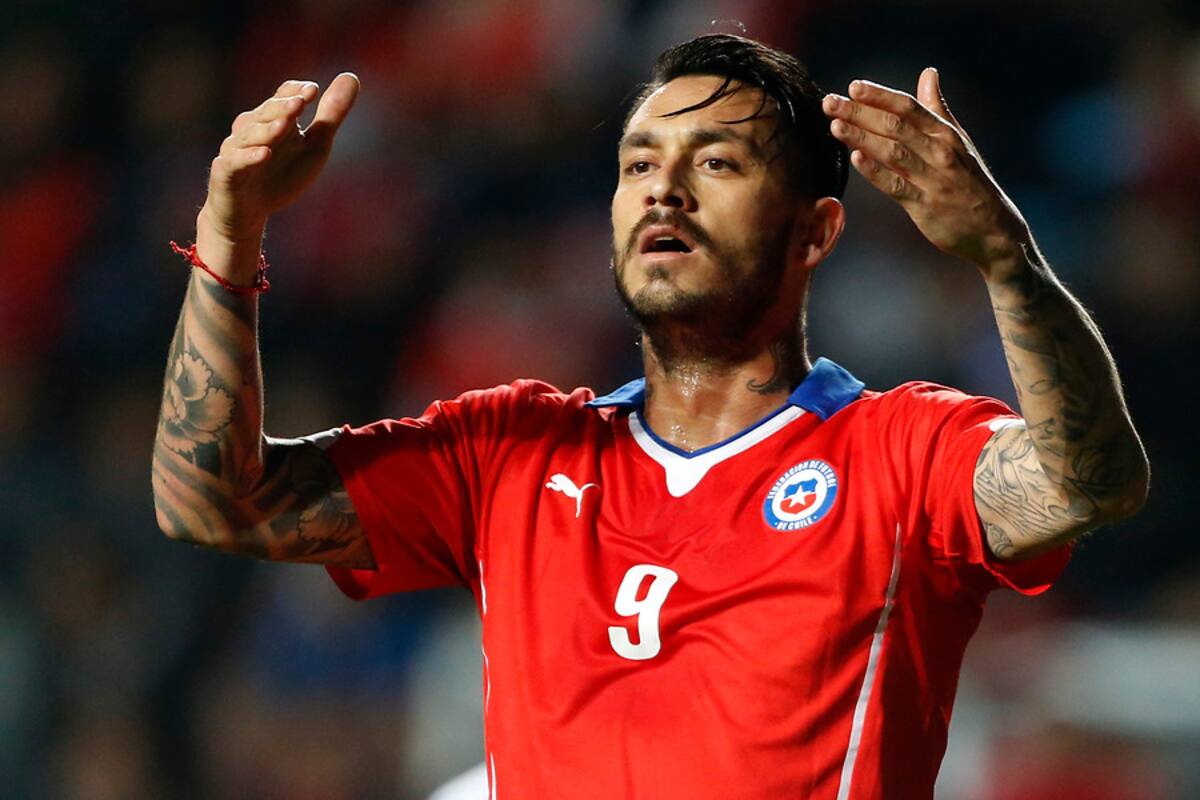 Mauricio Pinilla