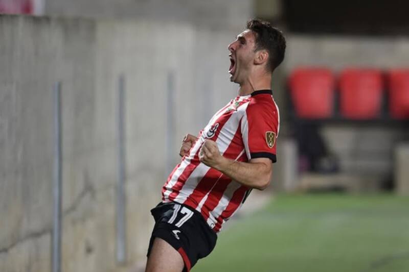 en su paso por Estudiantes. Foto: @maurob17