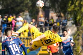 Anotó 10 goles en la reciente Primera B y ahora da el salto al fútbol europeo: “Calidad al ataque”