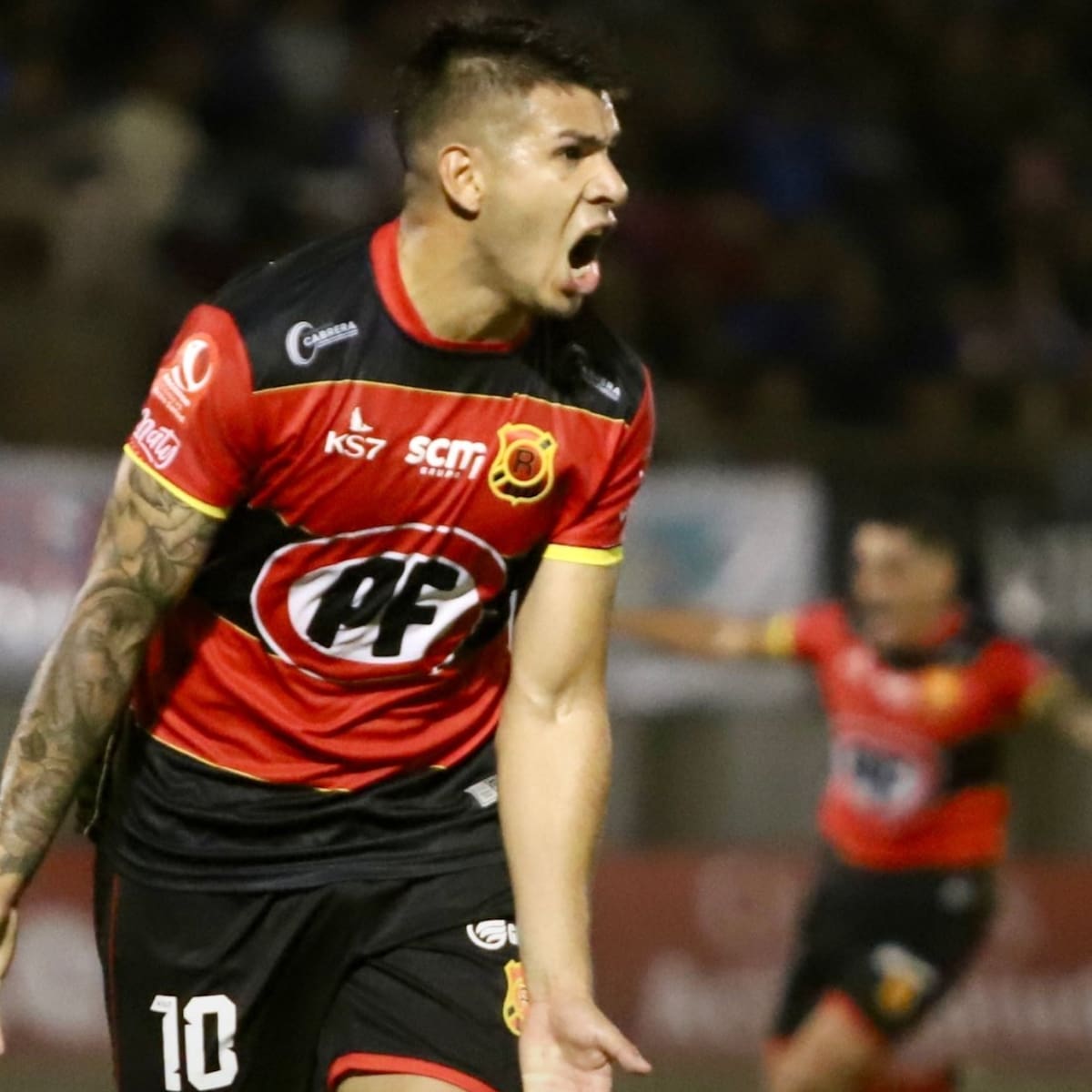 Jugador argentino despedido por Rangers contraataca y amenaza con tomar acciones legales contra el club