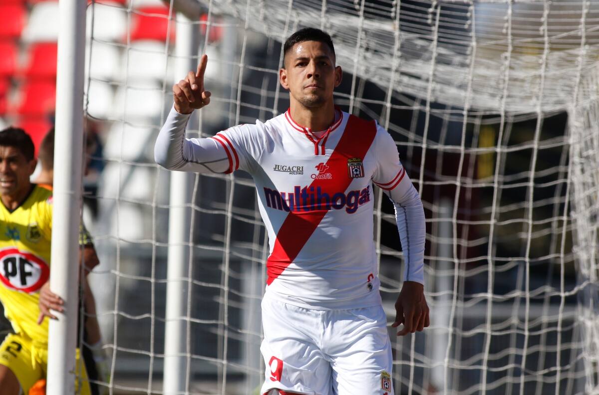 Deportes Antofagasta aseguró a goleador argentino con brillante paso por el fútbol chileno