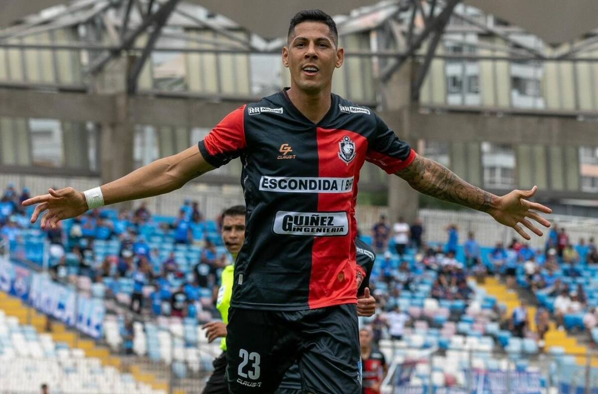 Mauro Quiroga: de los goleadores más efectivo de Primera B que queda libre tras la liguilla por el ascenso