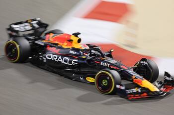 F1: Max Verstappen partió arrasando en el Gran Premio de Bahrein y Fernando Alonso da la sorpresa