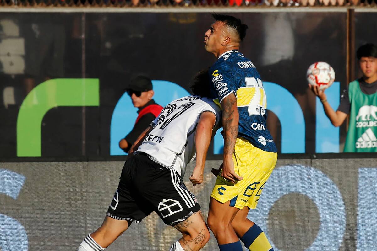 La acción que terminó el roja para Maximiliano Falcón.
