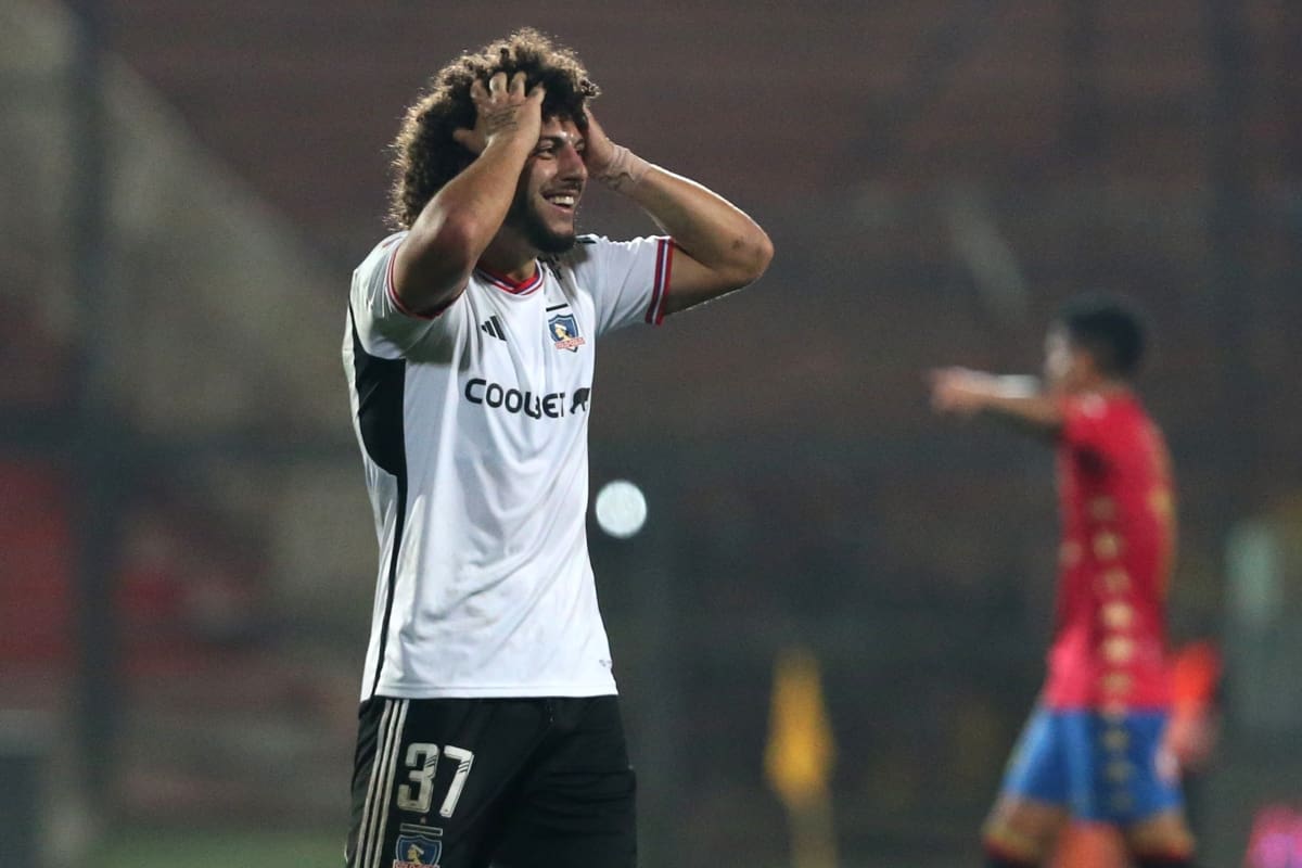 Maximiliano Falcón, defensor de Colo Colo. Foto: Agencia Aton.
