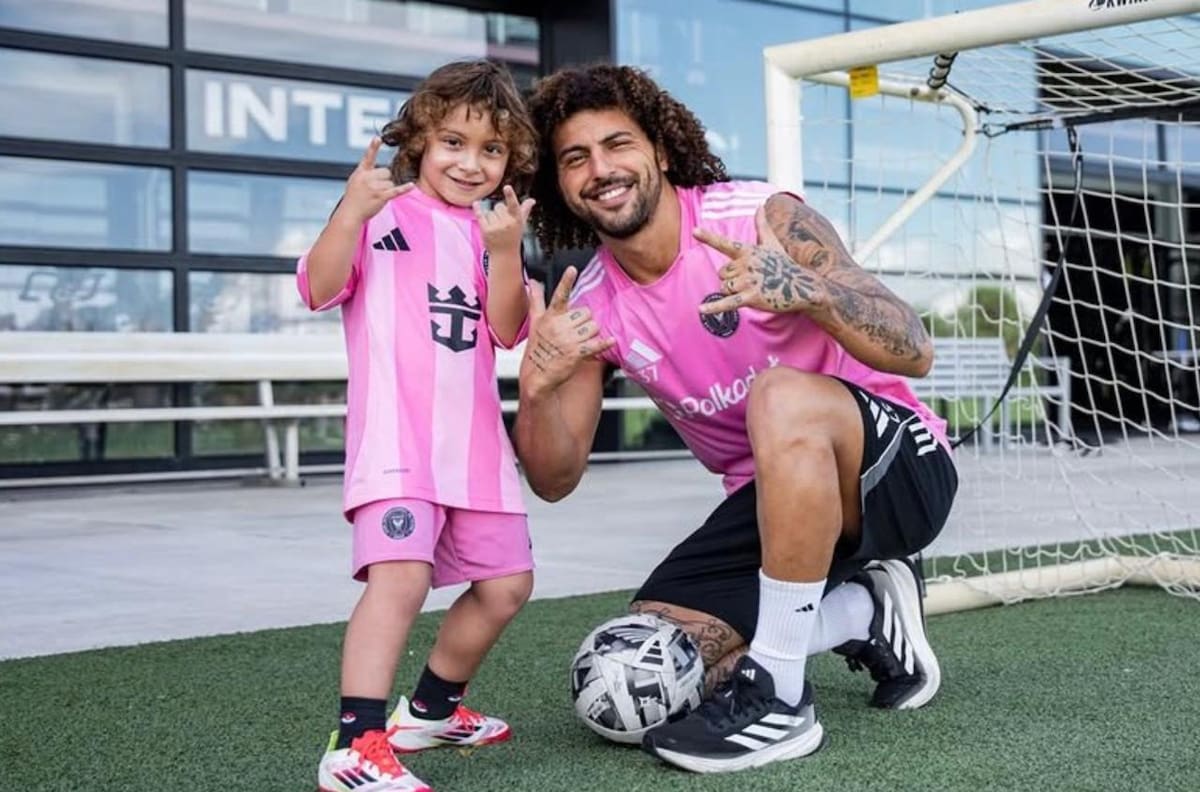 El guiño de la familia Falcón en Miami que volvió locos a los hinchas de Colo-Colo en redes sociales