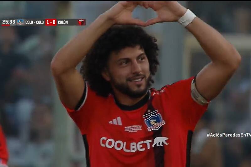 Maximiliano Falcón se lució con golazo en Colo Colo ante Colón de Santa Fe (Foto: TVN)