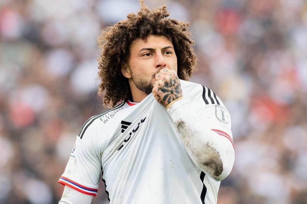 Peluca ilusionó a los hinchas de Colo Colo con un posible regreso. Foto: Maximiliano Falcón en Instagram.