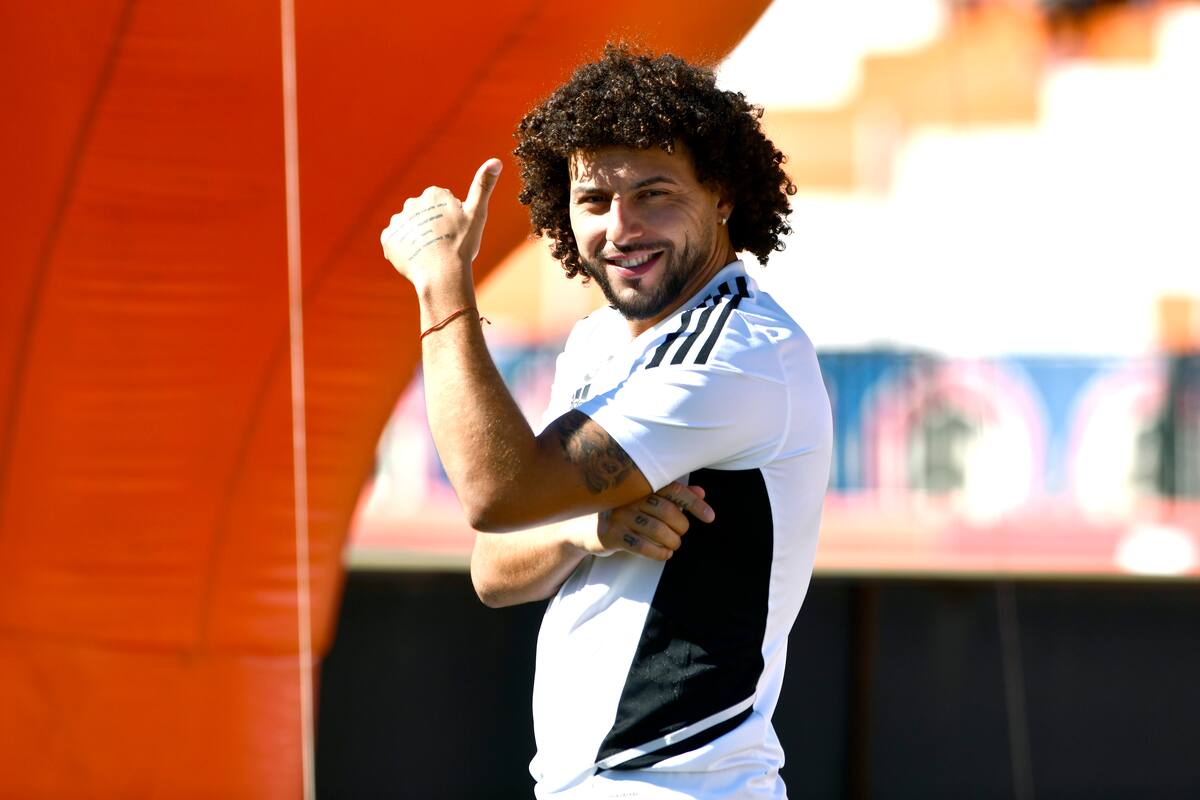 Maxi Falcón podría volver al once titular en Colo Colo. Foto: Agencia Aton.