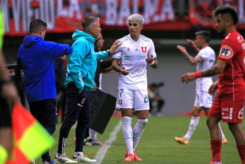 Elogió al director técnico de Universidad de Chile. Foto: Aton.