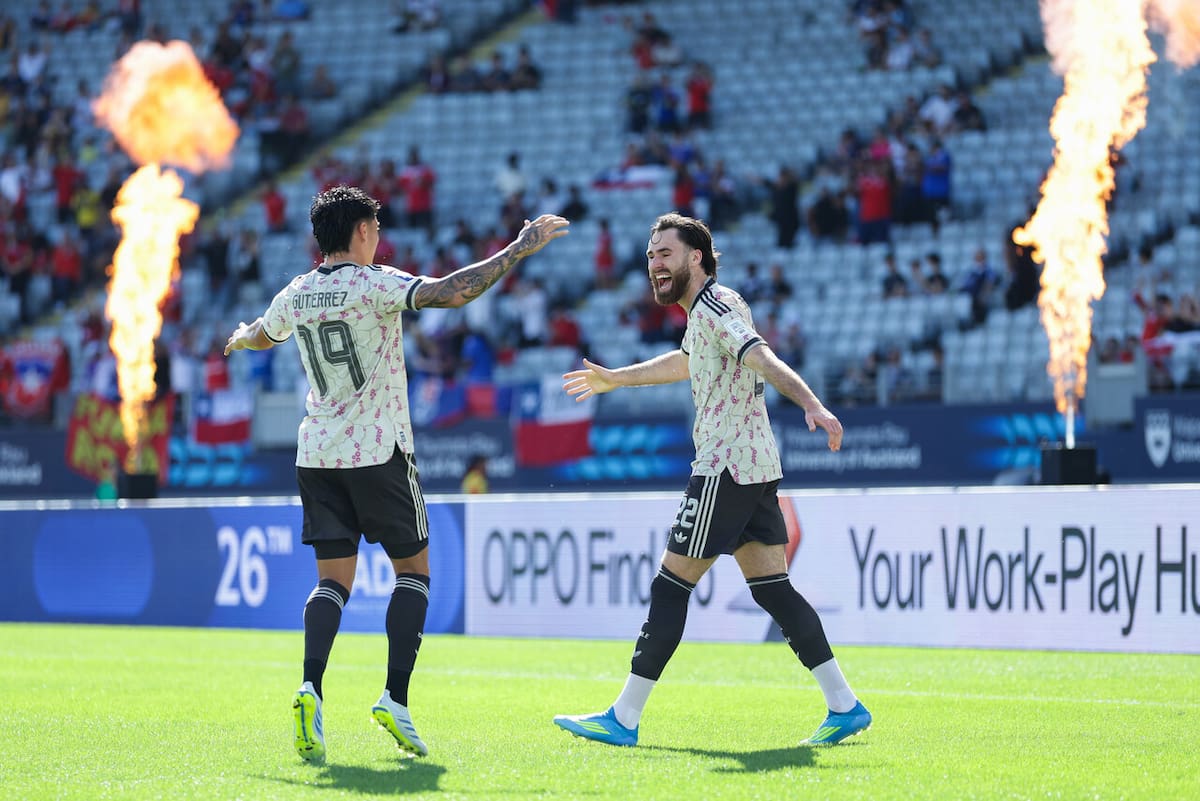 Marcó el segundo de Chile. Foto: Agencia Aton.