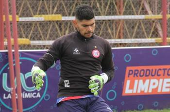 Se formó con Brayan Cortés y Julio Bórquez en Deportes Iquique y ahora juega pádel con Edson Puch