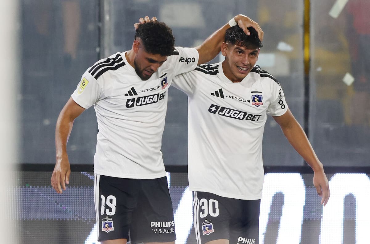 Esteban Paredes y su delantero de Colo Colo favorito: “Es un goleador que ningún otro equipo lo tiene”