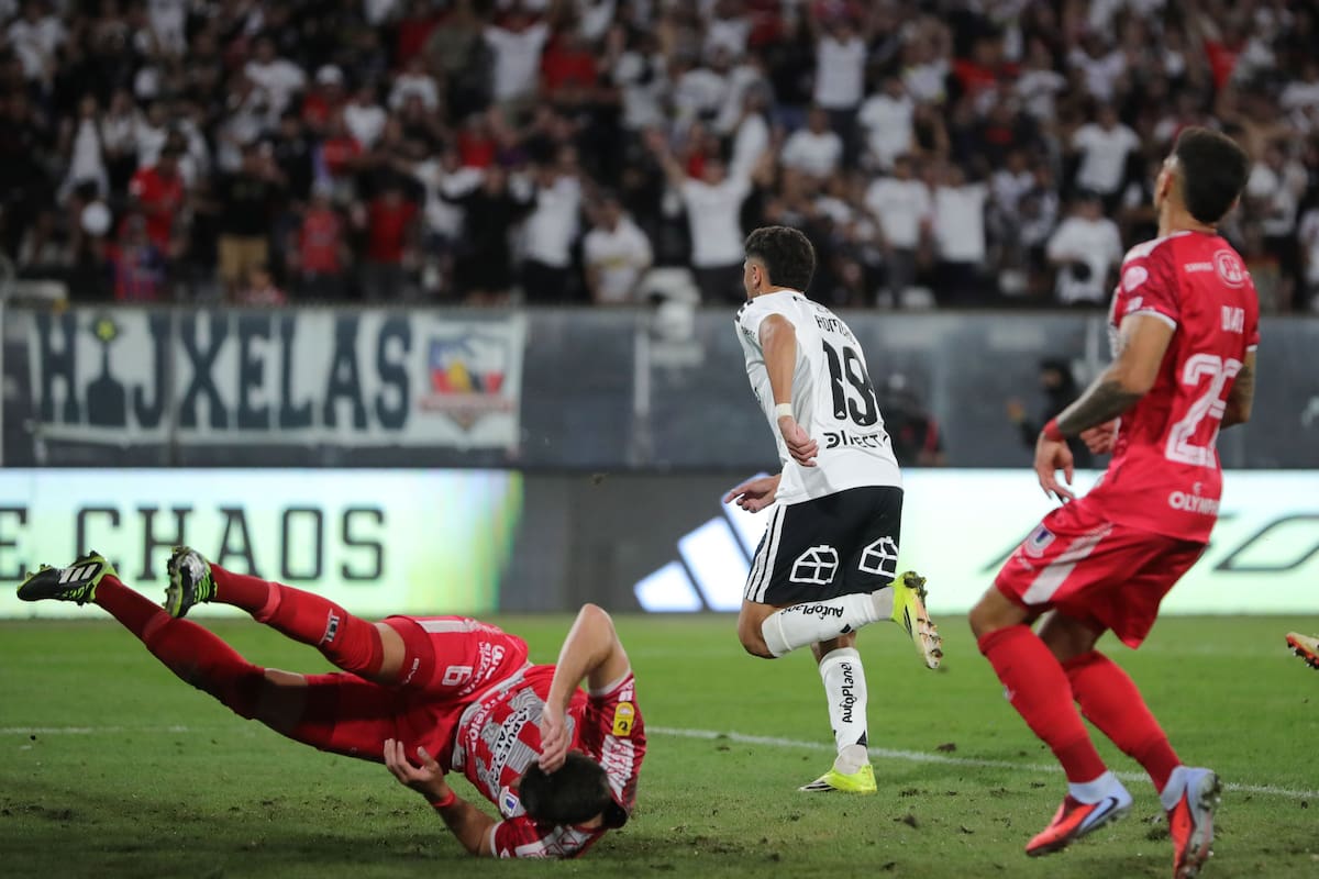 El delantero anotó el gol de Colo Colo. Foto: Agencia Aton.