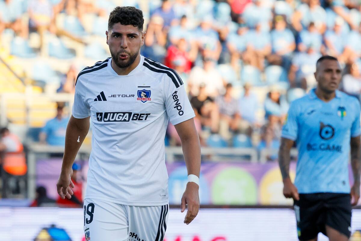 El delantero en Colo Colo. Foto: Agencia Aton.