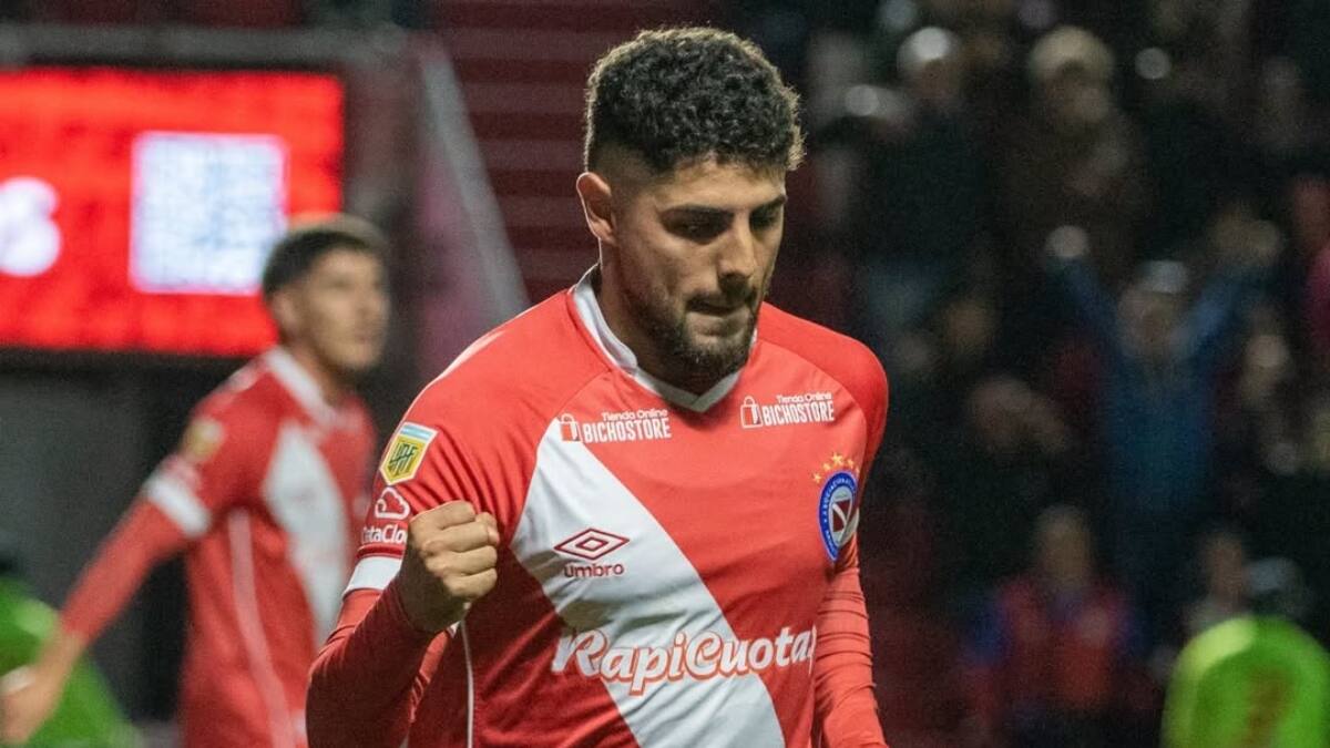 Maximiliano Romero será el nuevo refuerzo de Colo Colo: préstamo con opción de compra de 1.5 millones de dólares