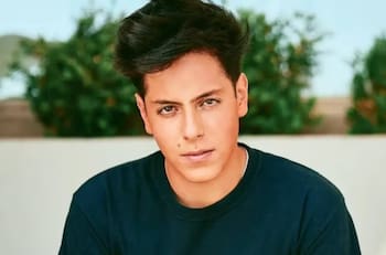 El inesperado homenaje de Máximo Menem a su padre, Carlos Menem, a 4 años de su muerte