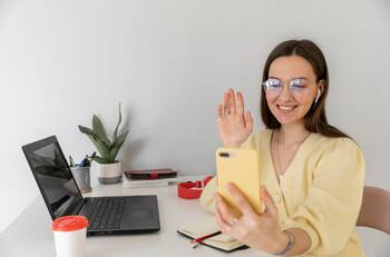 Contesta tu llamada de Meet en dos dispositivos con este truco