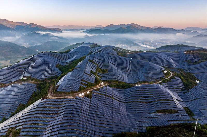 China tendrá la planta solar más grande del mundo y se prevé que esté lista en el 2026.