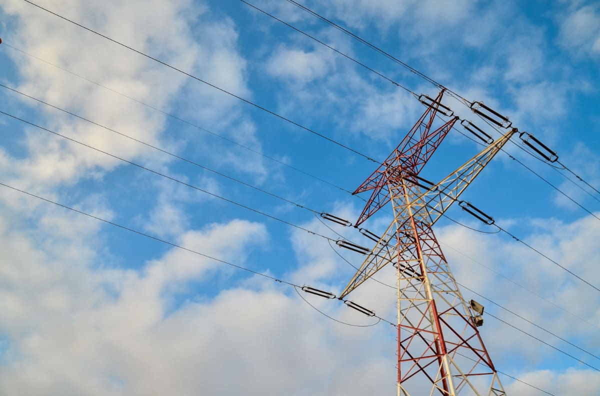 Megaproyecto eléctrico con inversión de $1.480 millones de dólares avanza en su tramitación: Conectará desde Antofagasta a la RM