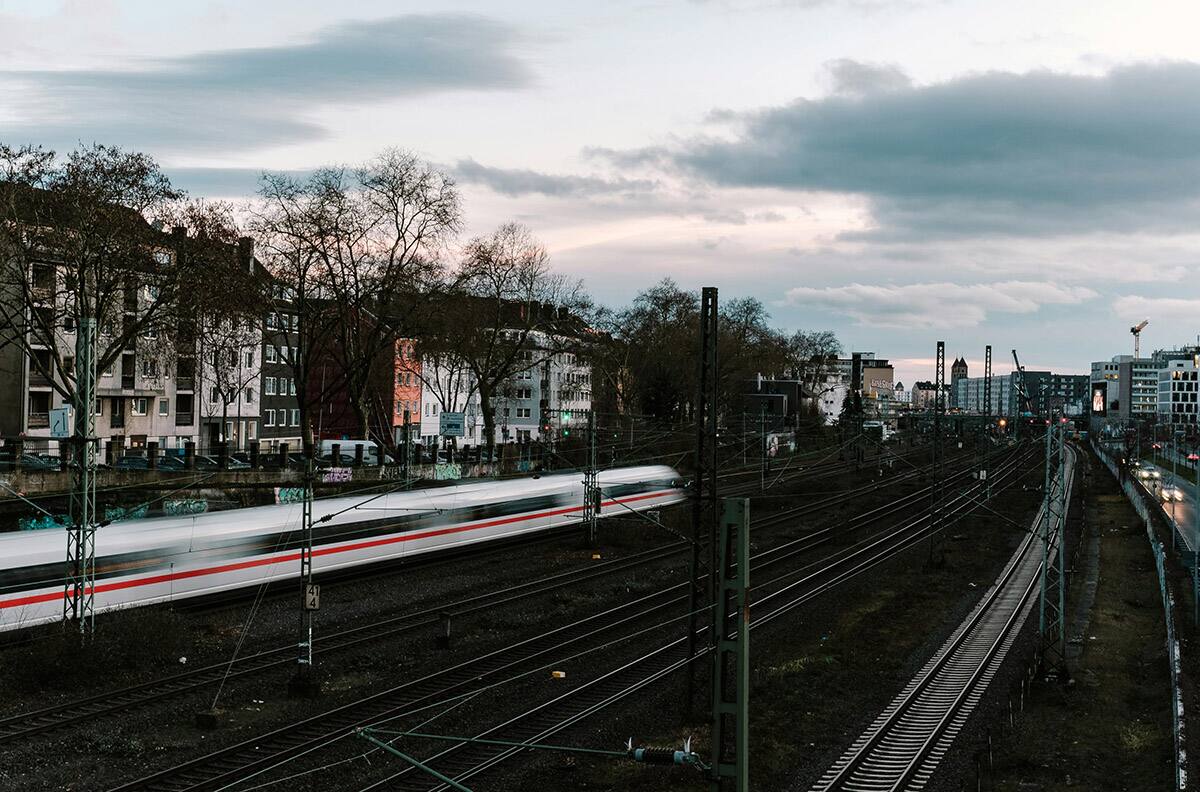 El país de América Latina que modernizará uno de sus trenes con ayuda de Japón: megaproyecto supera los 980.000 dólares
