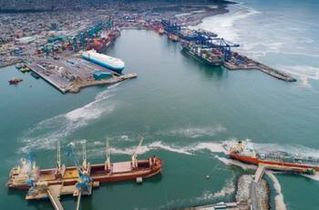 Avanza megaproyecto en importante puerto de Chile: inversión será de US $4.000 millones y reforzará conexión con Asia