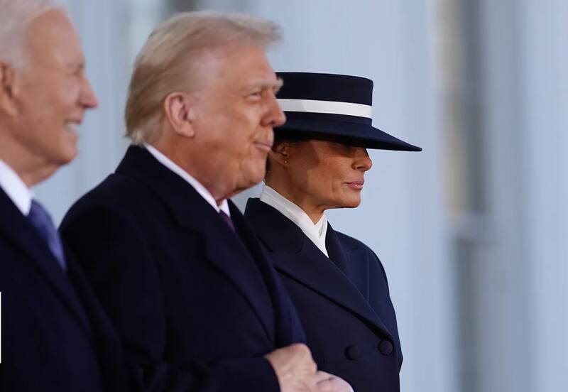 La exmodelo se lució con su outfit.