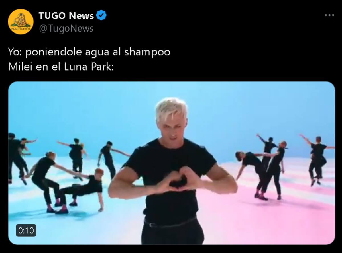 Así reaccionaron las redes sociales ante la presentación de su libro.