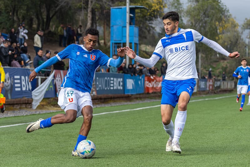 La U se mueve y firma a este jugador para 2026: “Es el club que amo”. Foto: Felipe Escobedo